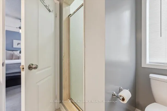 Additional image 20 of 789 Irving Terr