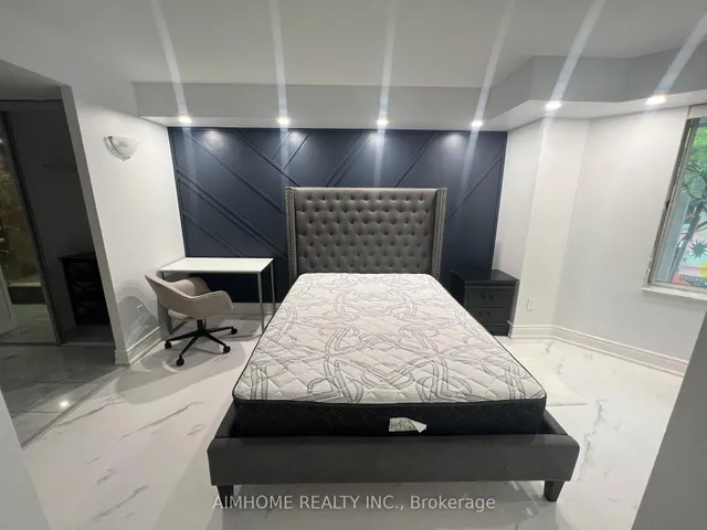 Additional image 7 of 33 University Ave Unit 207