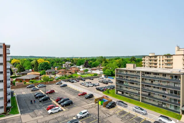 Additional image 23 of 8 Woodman Dr Unit 708