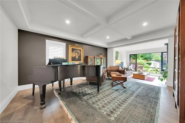 Additional image 21 of 36 Parkside Ave