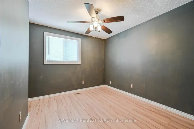 Additional image 34 of 15 Ashurst Cres