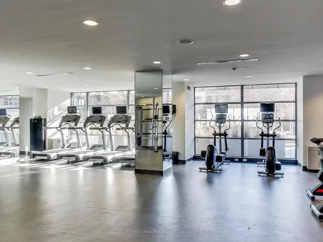 Additional image 38 of 399 Adelaide St Unit 520