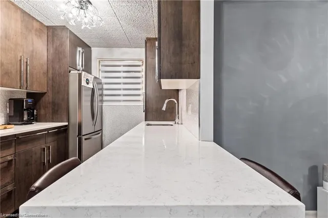 Additional image 8 of 6 Walton Ave Unit 310