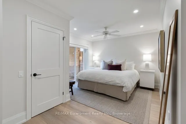 Additional image 31 of 2109 Wellington Ave