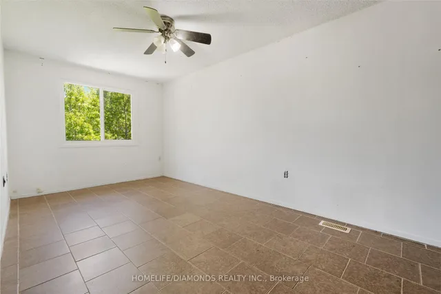 Additional image 22 of 262 KENORA Ave Unit 35