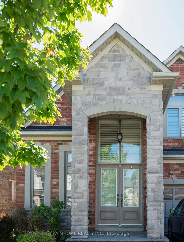 Additional image 2 of 4198 Fuller Cres