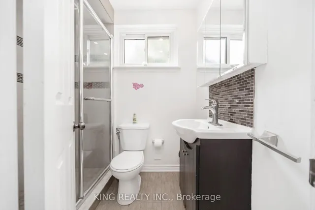 Additional image 38 of 26 Davenport Cres