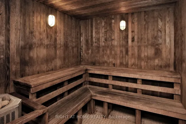 Additional image 21 of 55 Ontario St Unit 1601