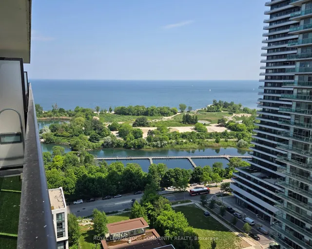 Additional image 4 of 70 Annie Craig Dr Unit 2009