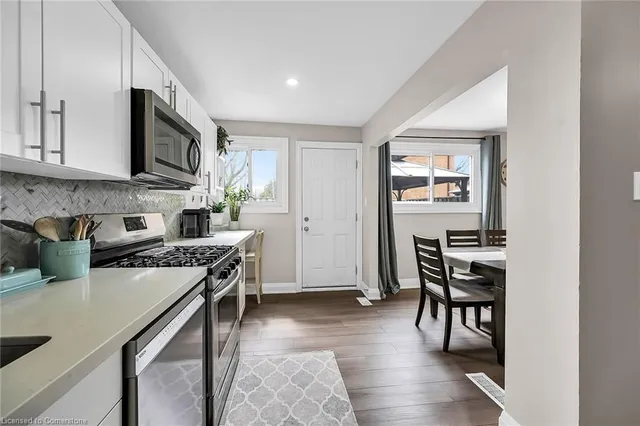 Additional image 14 of 444 Stone Church St Unit T3