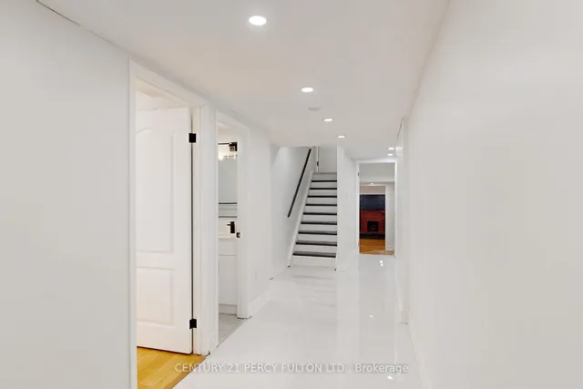 Additional image 29 of 78 Agincourt Dr