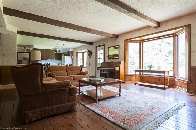 Additional image 25 of 637 Hiawatha Blvd