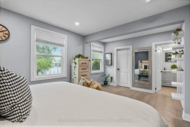 Additional image 19 of 342 East 15th St