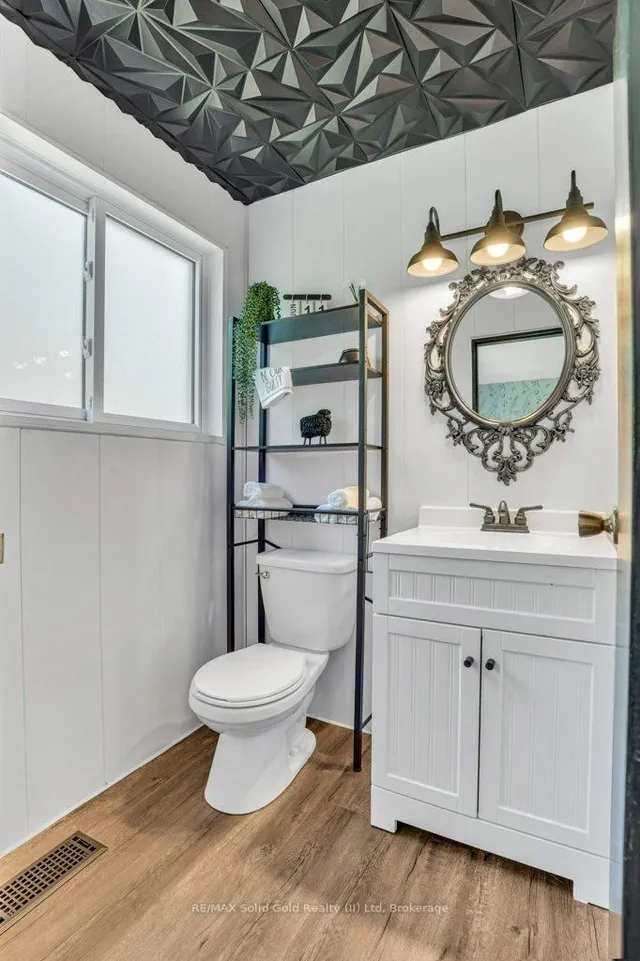 Additional image 35 of 60 Springbank Cres