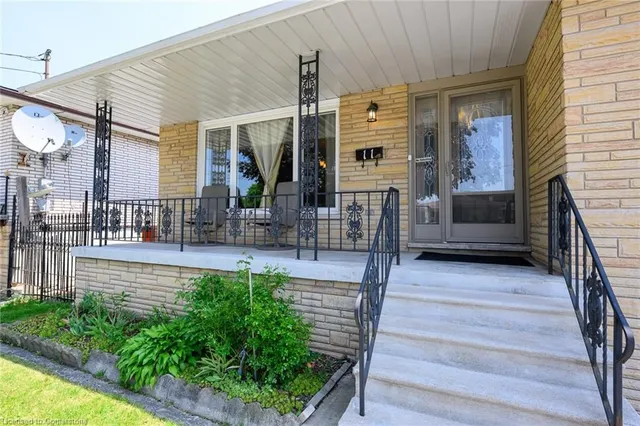 Additional image 4 of 11 Algonquin Crt