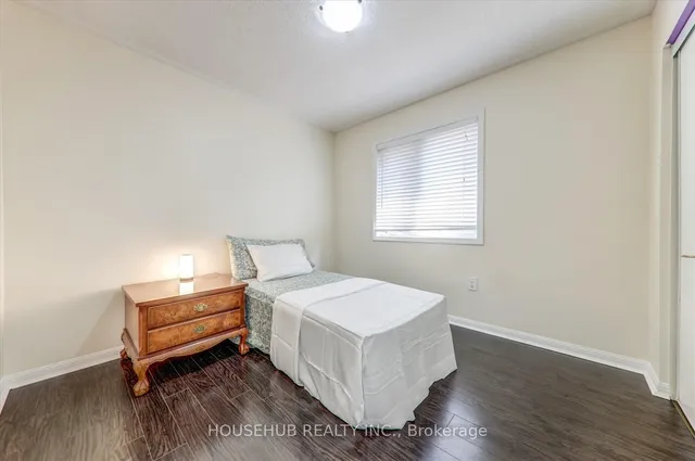 Additional image 21 of 697 Ambroise Cres