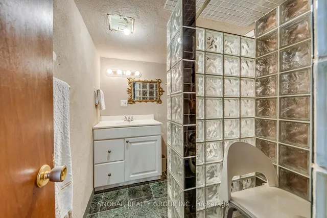 Additional image 21 of 13 Cliff St