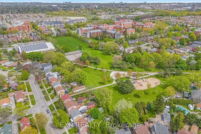 Additional image 43 of 16 Camilla Cres
