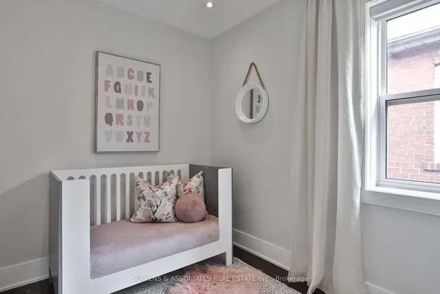 Additional image 24 of 153 Holland Park Ave