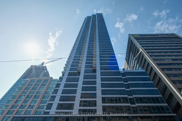 Additional image 2 of 395 Bloor St Unit 2805