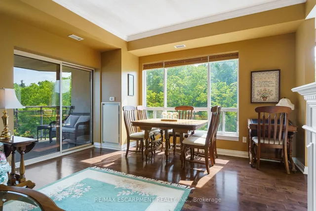 Additional image 11 of 4000 Creekside Dr Unit 405