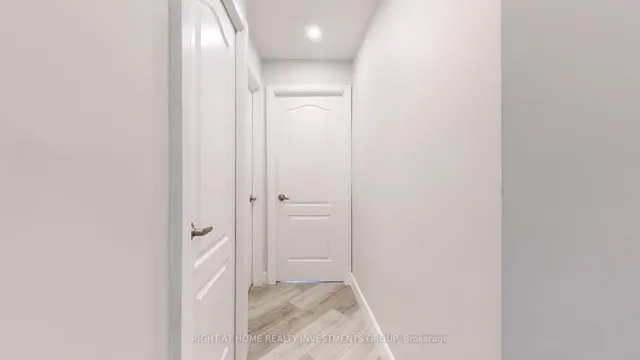 Additional image 20 of 85 Emmett Ave Unit 501