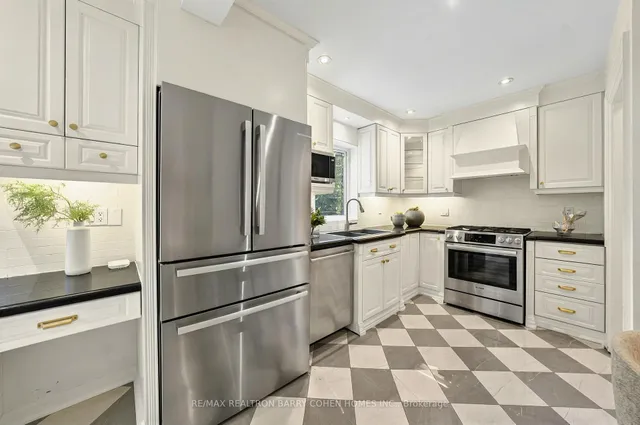 Additional image 8 of 67 Chatsworth Dr