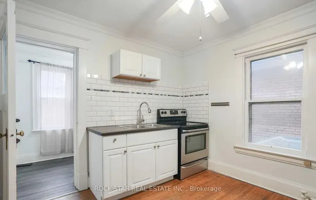 Additional image 5 of 115 Balsam Ave