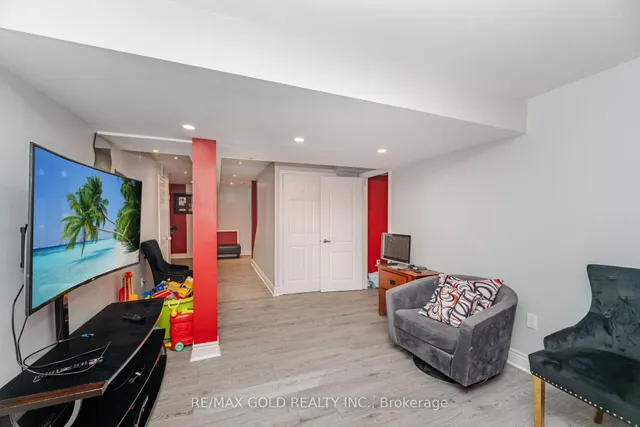 Additional image 38 of 60 Sugarhill Dr