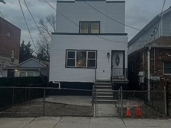 3215 Fairmount Avenue, Bronx, NY 10465