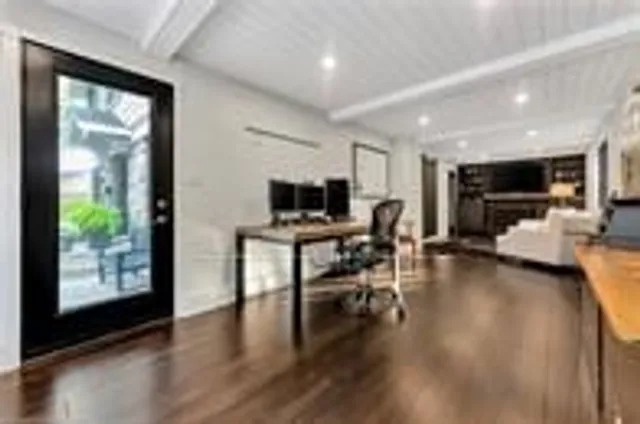 Additional image 17 of 564 Rosedale Cres