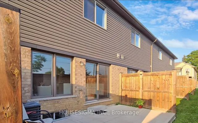 Additional image 29 of 377 Glancaster Rd Unit 69