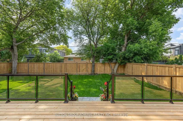 Additional image 32 of 125 Regina Ave