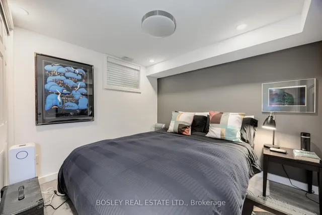 Additional image 45 of 30 Oak Park Ave