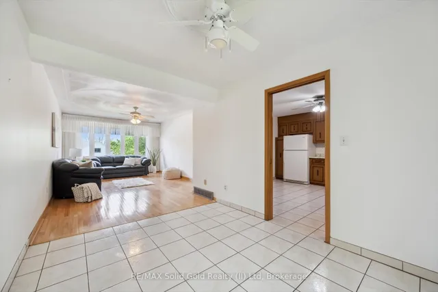 Additional image 10 of 246 Thaler Ave