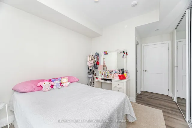 Additional image 16 of 15 Lynch St Unit 1202