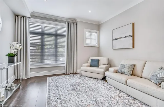 Additional image 8 of 41 Twenty Ninth St