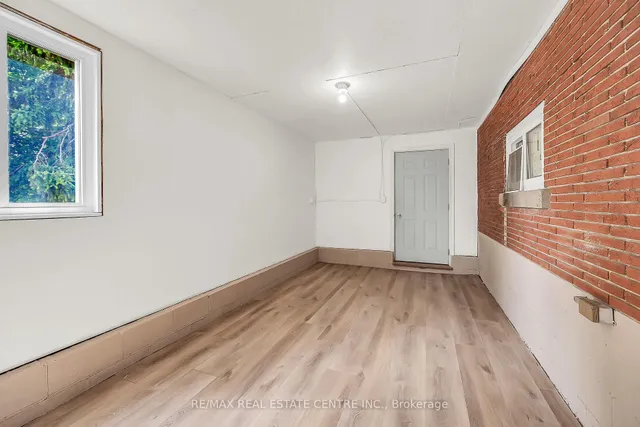 Additional image 27 of 1645 Glancaster Rd