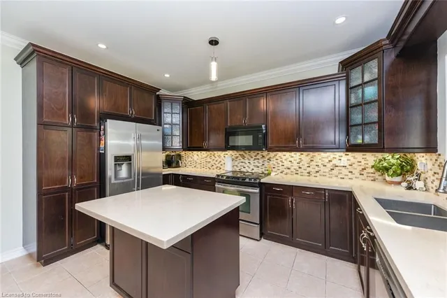 Additional image 10 of 304 Dalgleish Garden