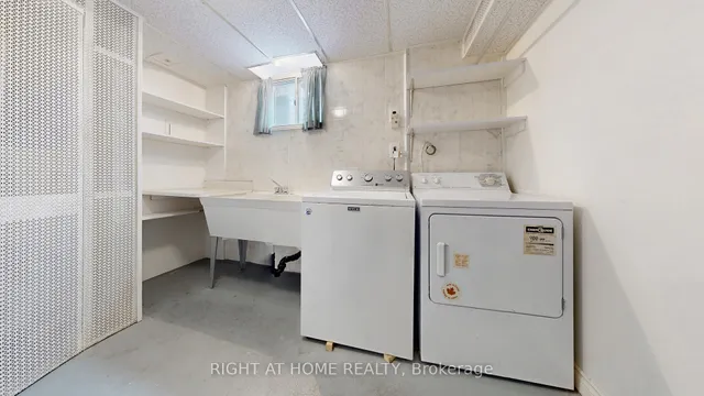 Additional image 45 of 1159 Glengrove Ave