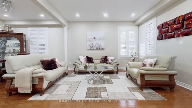 Additional image 4 of 59 Pogonia St