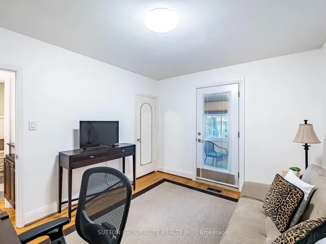 Additional image 18 of 46 Loma Rd