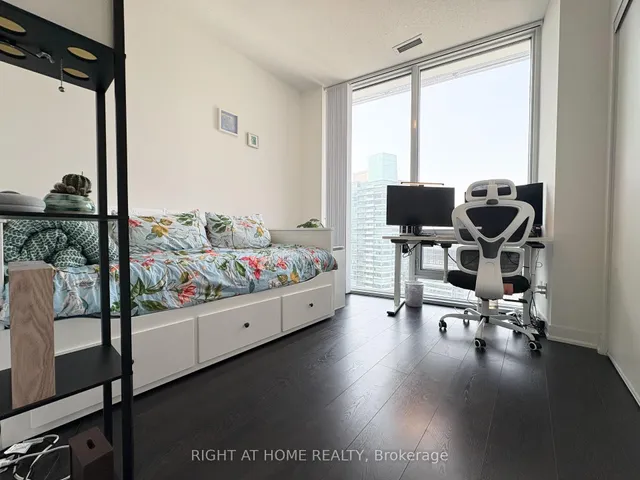 Additional image 9 of 88 Harbour St Unit 4904