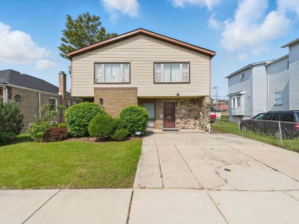 9620 S Sangamon St, Chicago, IL 60643