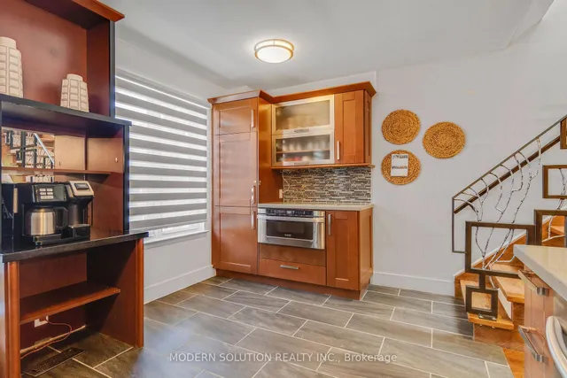 Additional image 17 of 9 Douville Crt