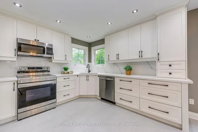 Additional image 15 of 2387 Heslop St