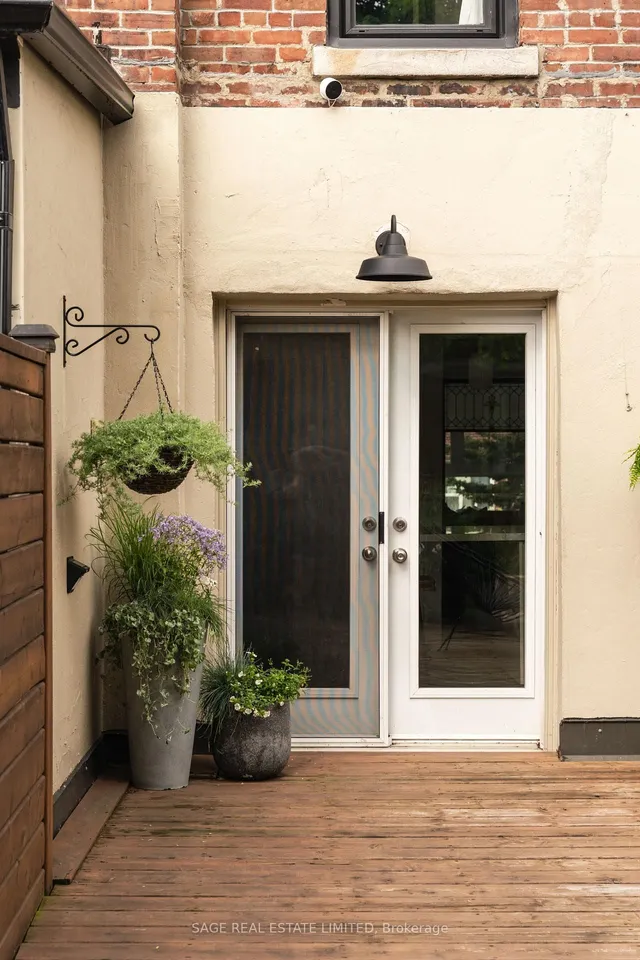 Additional image 30 of 883 Shaw St