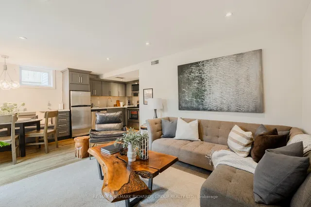 Additional image 15 of 90 Birchmount Rd