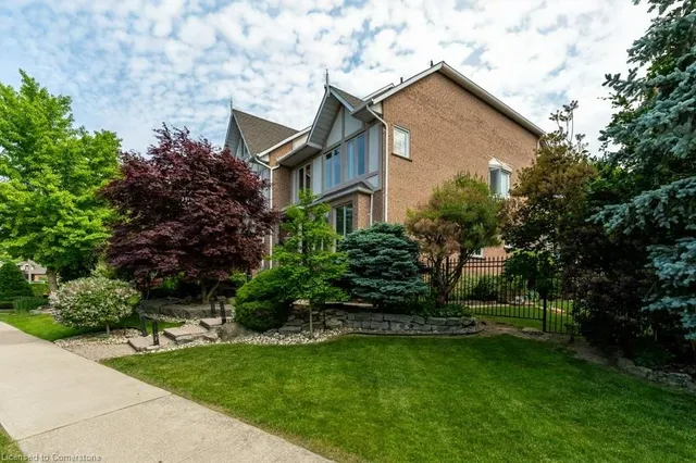 Additional image 3 of 90 Waterford Cres