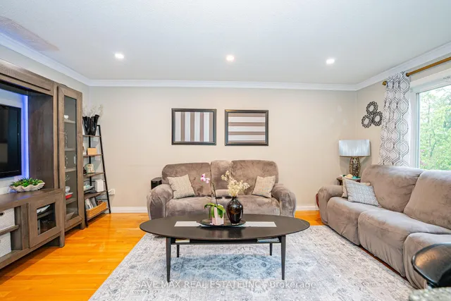 Additional image 11 of 62 Laurelcrest St